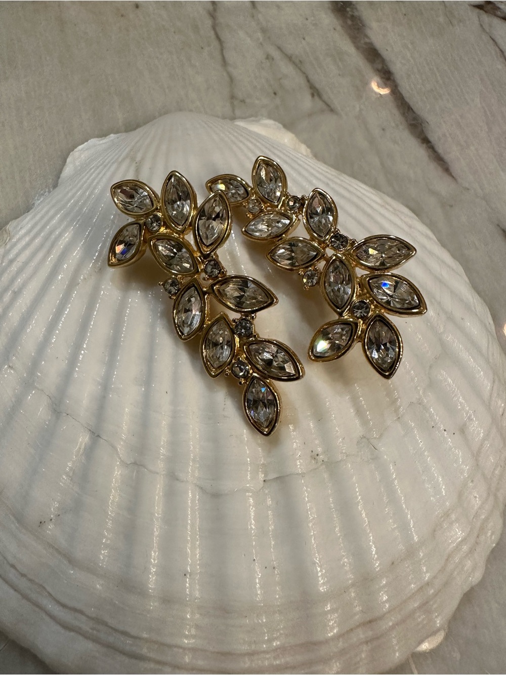 Gold Crystal Leaf Drop Earrings - Brand Unspecified